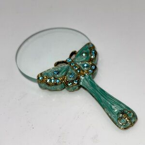 Vintage Style Magnifying Glass With Decorative Butterfly and Rhinestone Handle